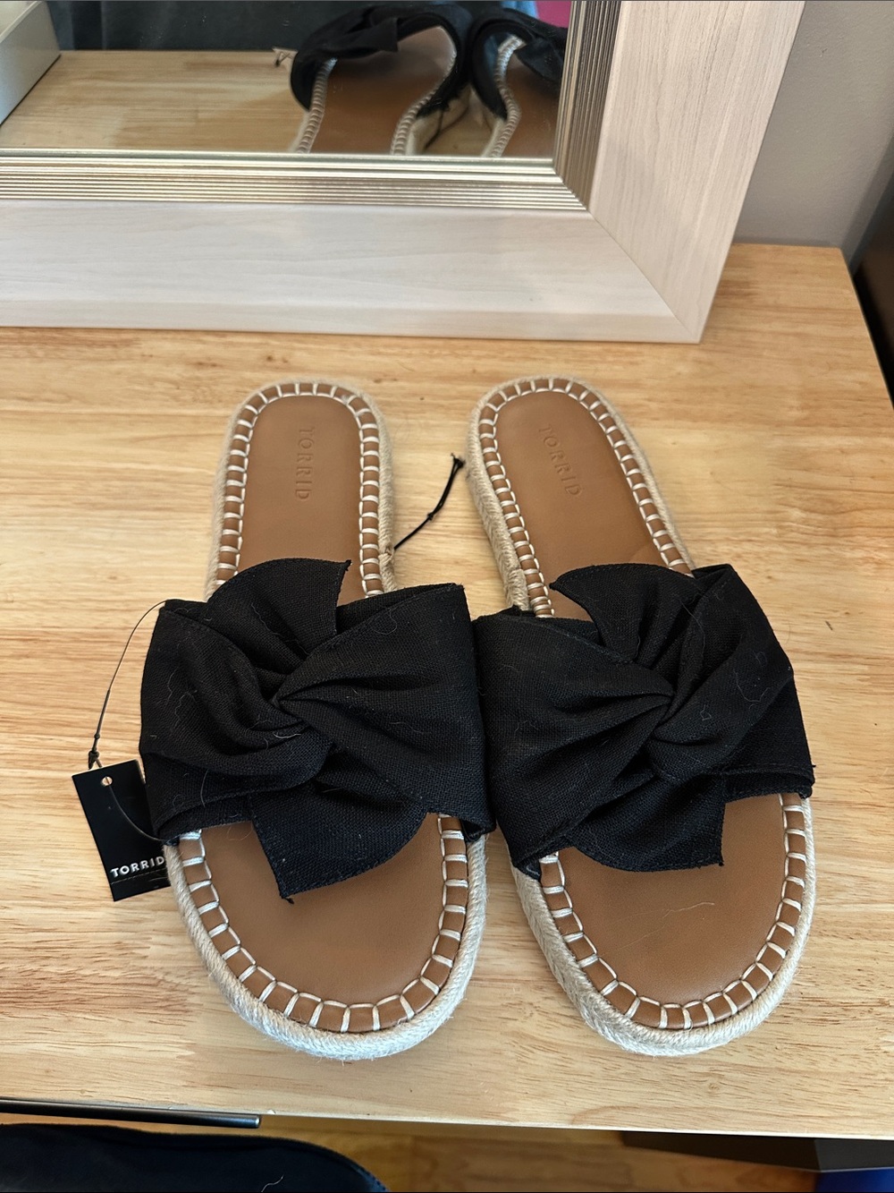 Brand new. 11W Torrid Black Bow Espadrille Slide Sandals